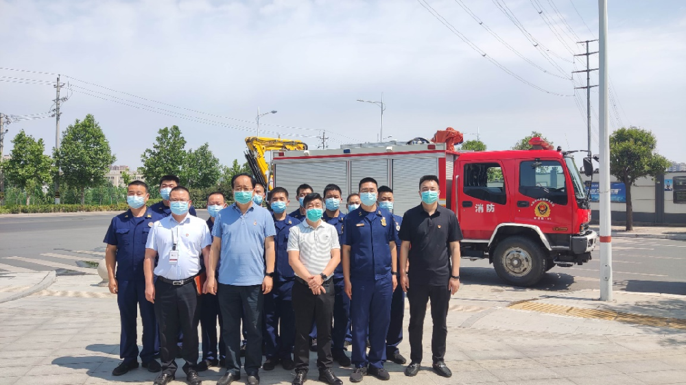 【黨建園地】鄭投產(chǎn)業(yè)園黨支部與鄭州市消防救援支隊搜救犬站黨支部共聯(lián)共建，開展平安建設主題實踐活動